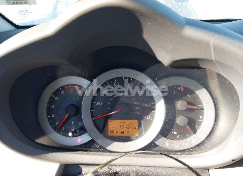 Photo 7 of 2011 Toyota Rav4 (VIN 2T3BF4DV7BW130831)