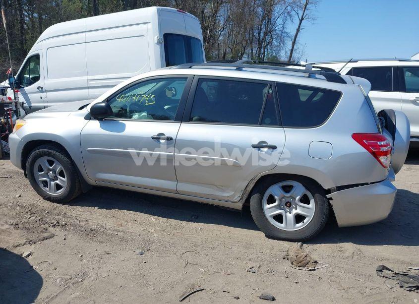 Photo 14 of 2011 Toyota Rav4 (VIN 2T3BF4DV7BW146138)