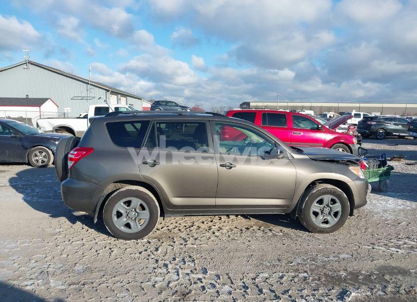 Photo 13 of 2011 Toyota Rav4 (VIN 2T3BF4DV7BW154921)