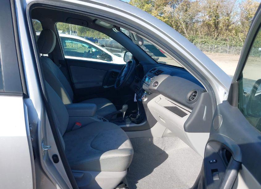 Photo 5 of 2012 Toyota Rav4 (VIN 2T3BF4DV7CW180923)