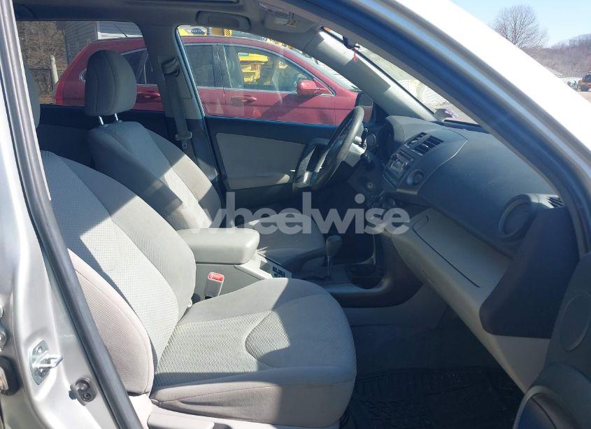 Photo 5 of 2012 Toyota Rav4 (VIN 2T3BF4DV7CW193333)