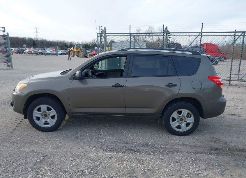 Photo 14 of 2010 Toyota Rav4 (VIN 2T3BF4DV8AW025343)