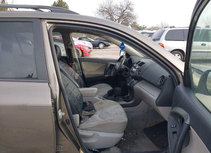 Photo 5 of 2010 Toyota Rav4 (VIN 2T3BF4DV8AW025343)