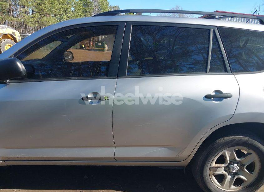 Photo 14 of 2010 Toyota Rav4 (VIN 2T3BF4DV8AW049383)