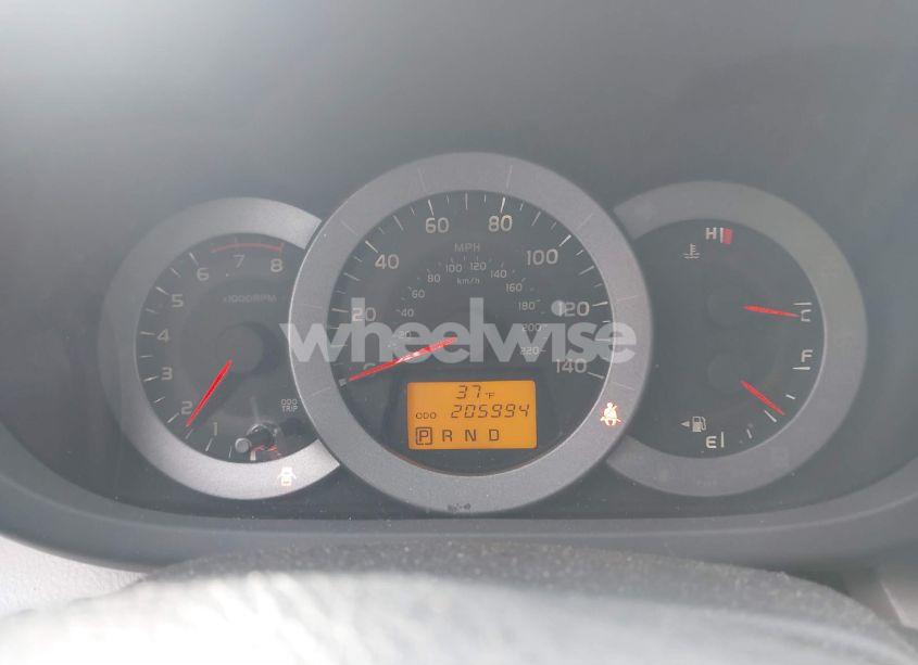 Photo 7 of 2011 Toyota Rav4 (VIN 2T3BF4DV8BW087911)