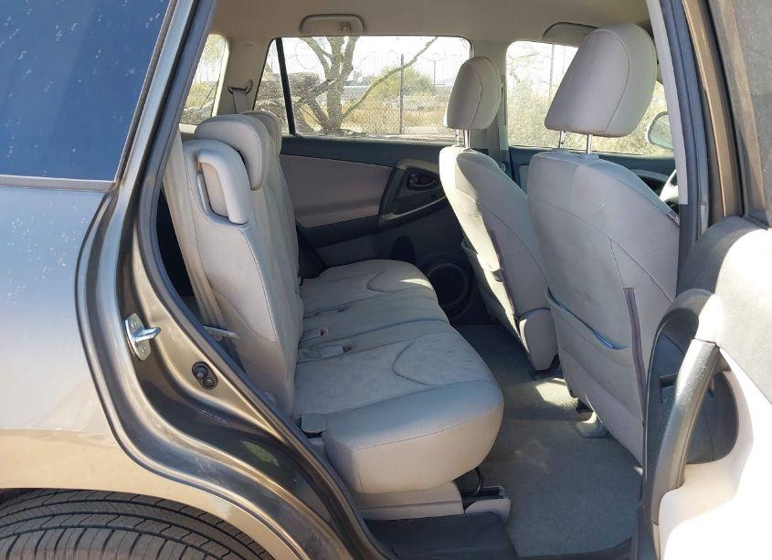 Photo 8 of 2011 Toyota Rav4 (VIN 2T3BF4DV8BW138601)