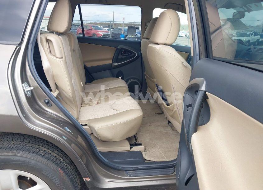 Photo 8 of 2011 Toyota Rav4 (VIN 2T3BF4DV8BW159660)