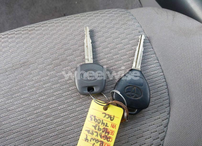 Photo 11 of 2011 Toyota Rav4 (VIN 2T3BF4DV8BW174093)