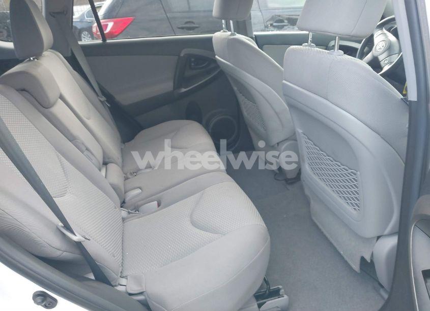 Photo 8 of 2011 Toyota Rav4 (VIN 2T3BF4DV8BW174093)