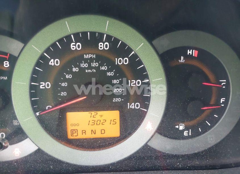 Photo 15 of 2011 Toyota Rav4 N/A (VIN 2T3BF4DV9BW082880)