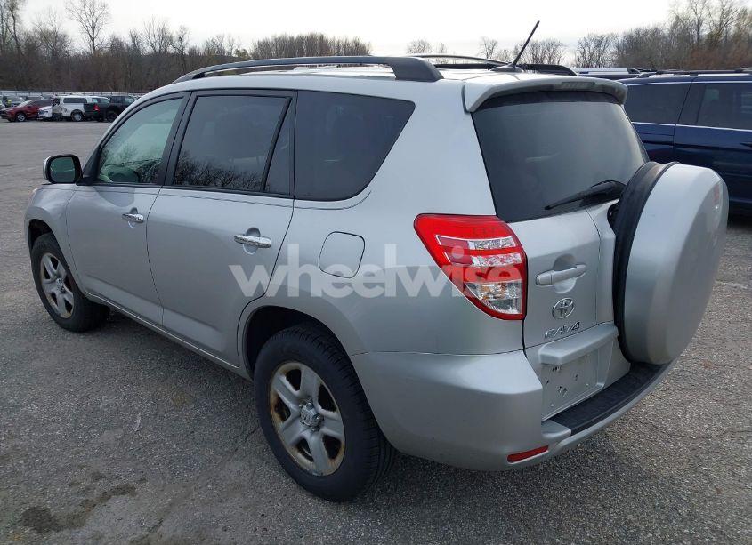 Photo 3 of 2011 Toyota Rav4 (VIN 2T3BF4DV9BW101539)