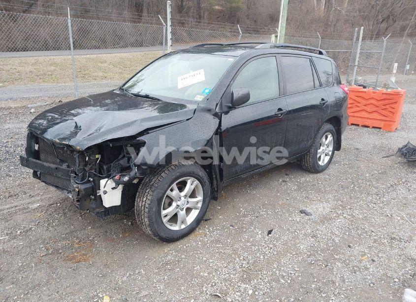 Photo 2 of 2011 Toyota Rav4 (VIN 2T3BF4DV9BW107339)