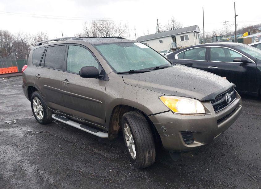 2011 Toyota Rav4 (VIN 2T3BF4DV9BW121287) main photo