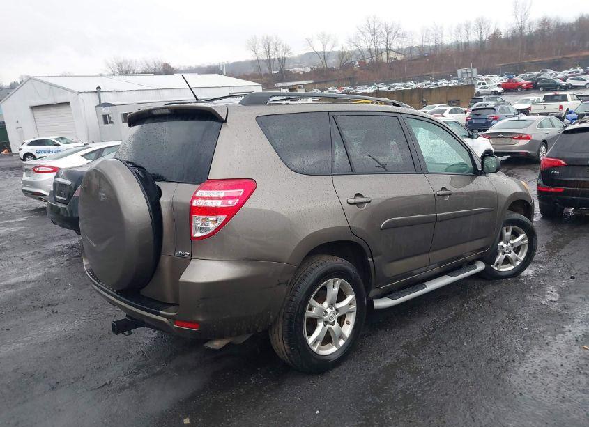 Photo 4 of 2011 Toyota Rav4 (VIN 2T3BF4DV9BW121287)