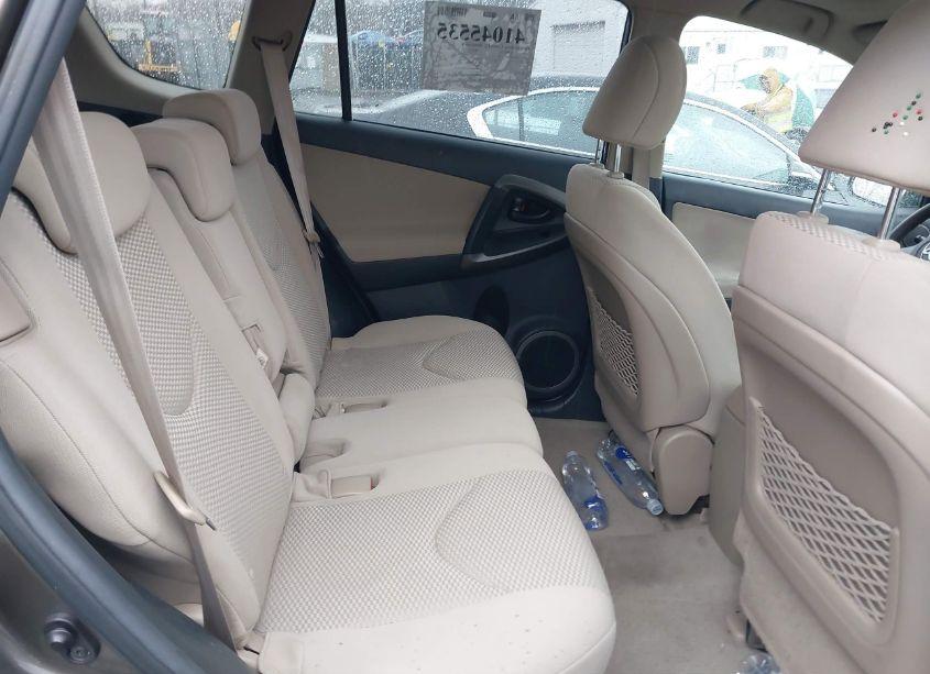 Photo 8 of 2011 Toyota Rav4 (VIN 2T3BF4DV9BW121287)