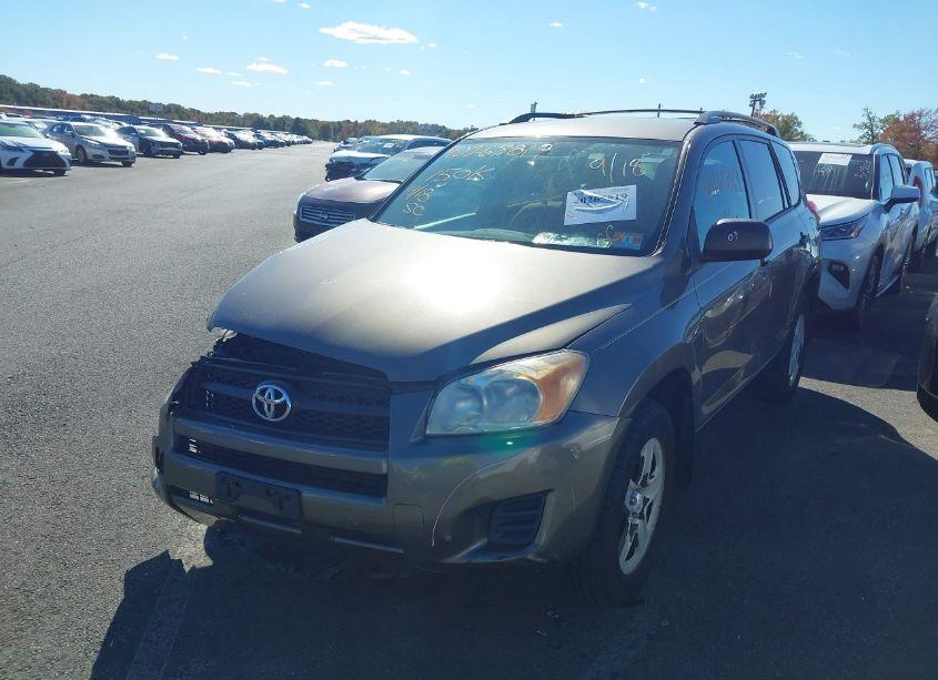 Photo 2 of 2011 Toyota Rav4 (VIN 2T3BF4DV9BW134315)