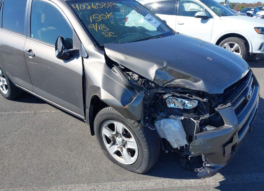 Photo 6 of 2011 Toyota Rav4 (VIN 2T3BF4DV9BW134315)