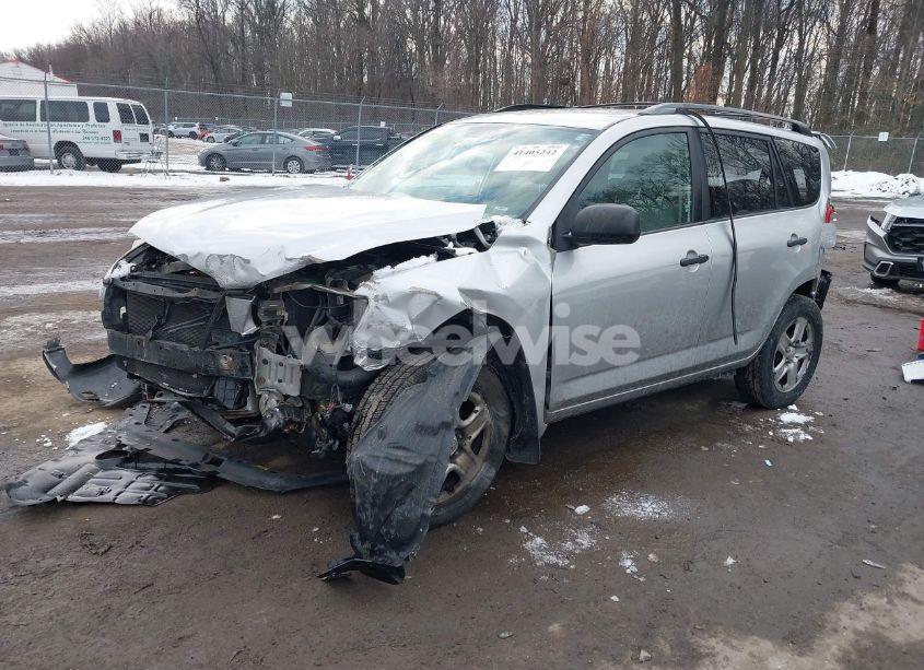 Photo 2 of 2011 Toyota Rav4 (VIN 2T3BF4DV9BW145038)