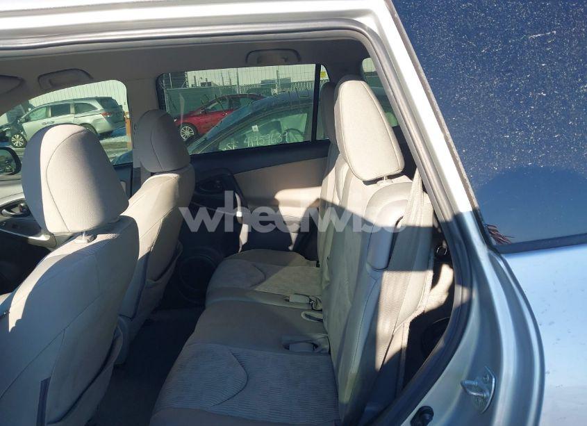 Photo 8 of 2012 Toyota Rav4 (VIN 2T3BF4DV9CW202677)