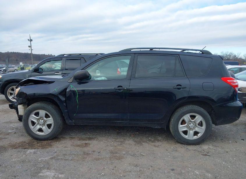 Photo 14 of 2010 Toyota Rav4 (VIN 2T3BF4DVXAW025957)