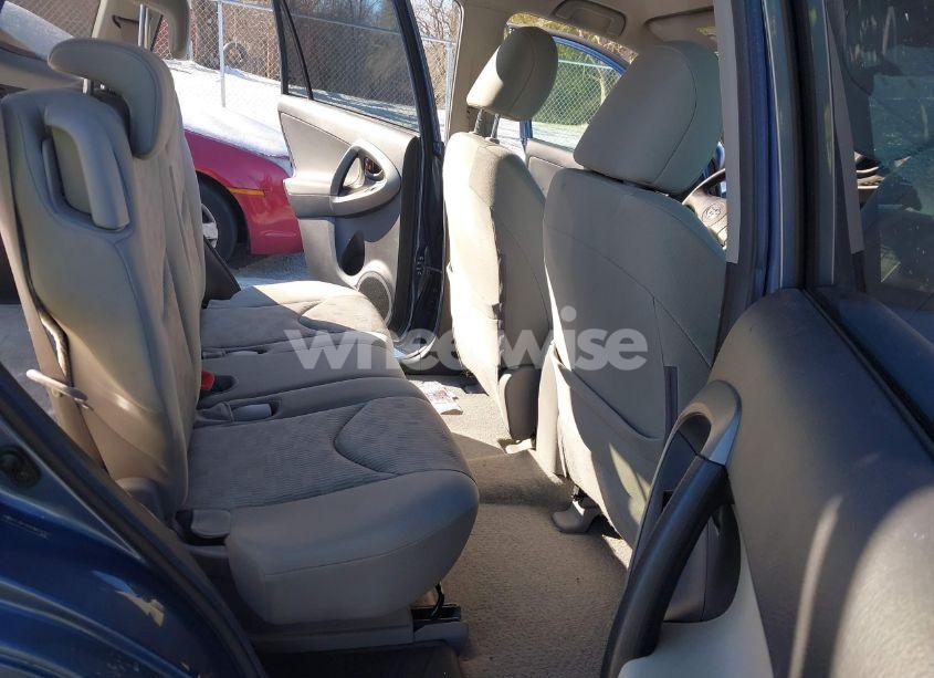 Photo 8 of 2010 Toyota Rav4 (VIN 2T3BF4DVXAW074303)