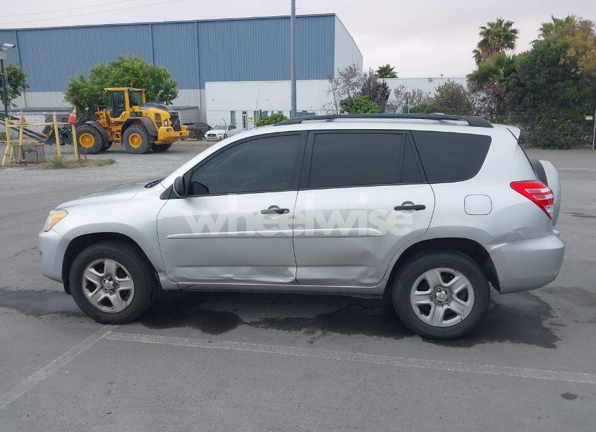 Photo 14 of 2011 Toyota Rav4 (VIN 2T3BF4DVXBW096111)