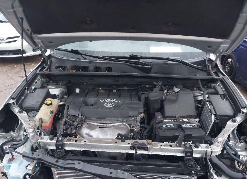 Photo 10 of 2011 Toyota Rav4 (VIN 2T3BF4DVXBW098652)