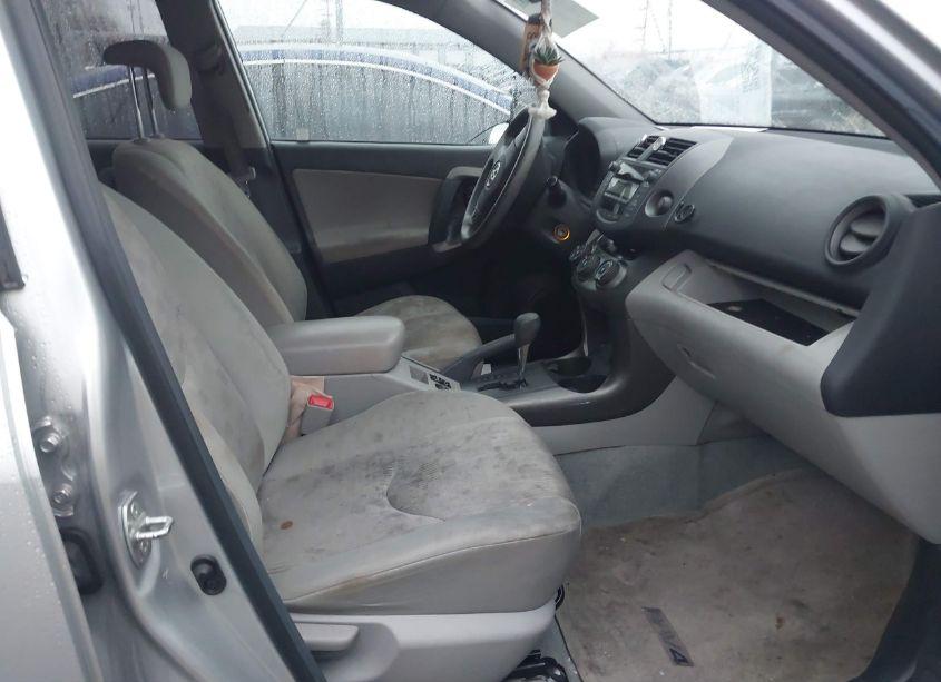 Photo 5 of 2011 Toyota Rav4 (VIN 2T3BF4DVXBW098652)