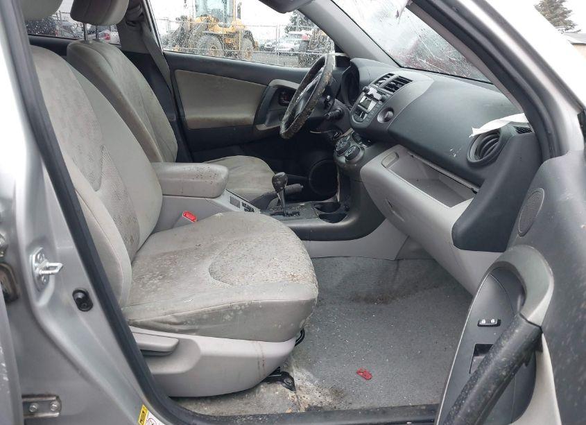 Photo 5 of 2011 Toyota Rav4 (VIN 2T3BF4DVXBW114087)