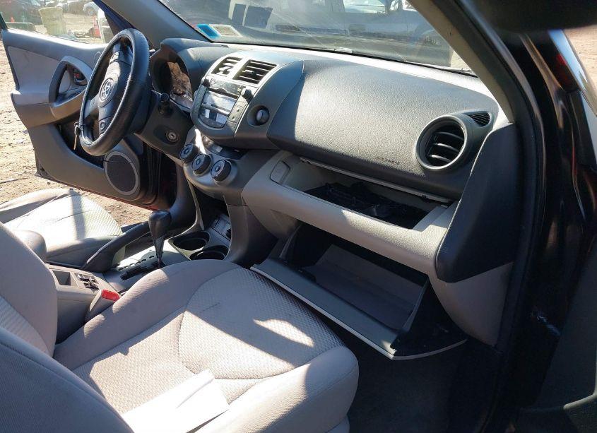 Photo 5 of 2011 Toyota Rav4 (VIN 2T3BF4DVXBW123405)