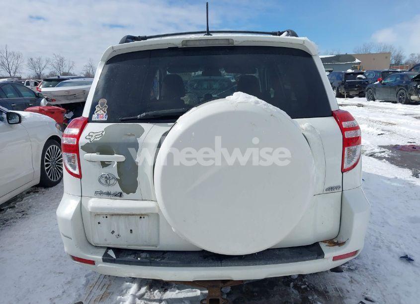 Photo 16 of 2011 Toyota Rav4 (VIN 2T3BF4DVXBW133433)