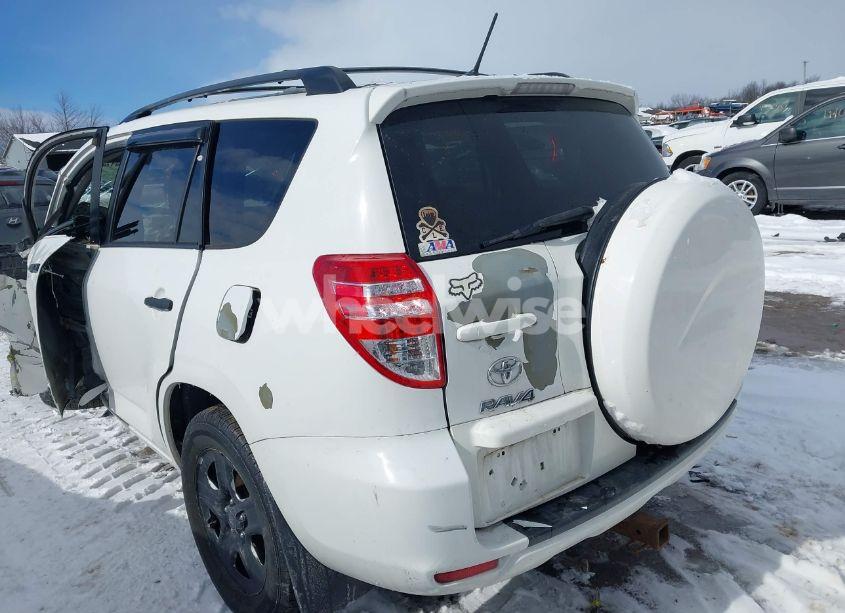 Photo 3 of 2011 Toyota Rav4 (VIN 2T3BF4DVXBW133433)