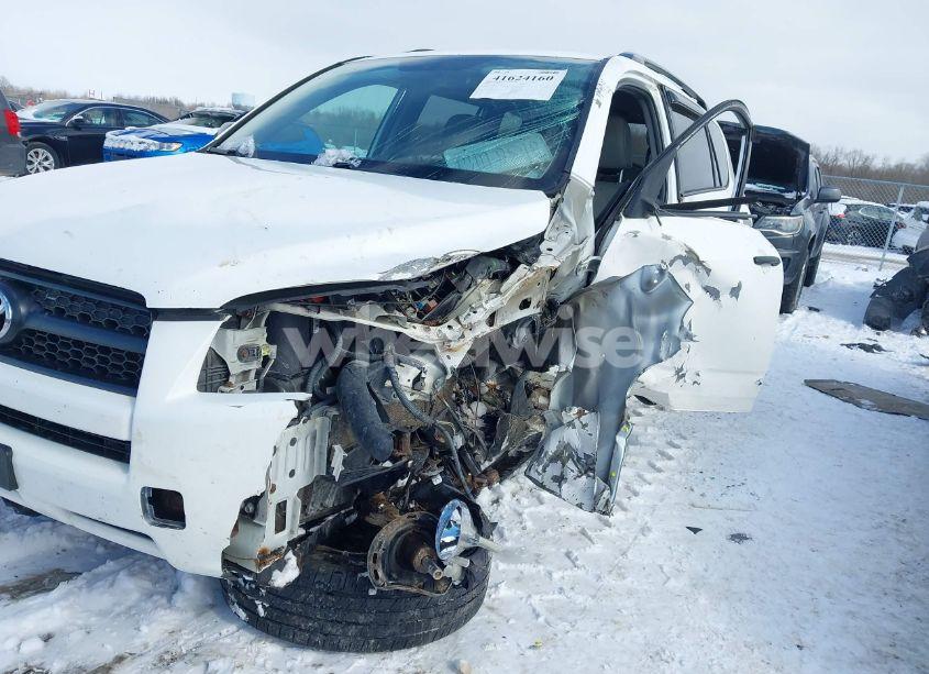 Photo 6 of 2011 Toyota Rav4 (VIN 2T3BF4DVXBW133433)