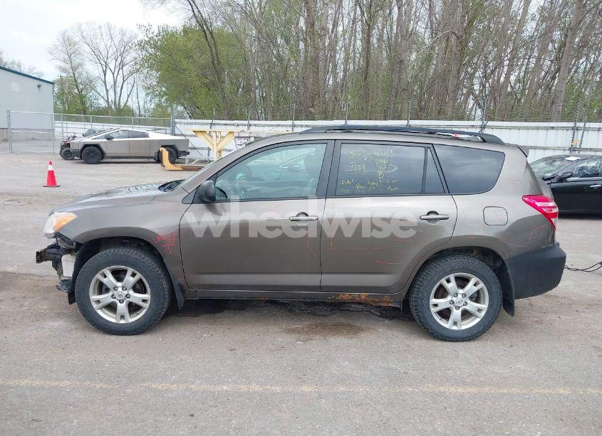 Photo 14 of 2011 Toyota Rav4 (VIN 2T3BF4DVXBW148370)