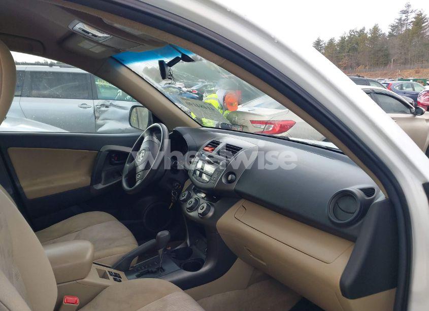 Photo 5 of 2011 Toyota Rav4 (VIN 2T3BF4DVXBW163161)