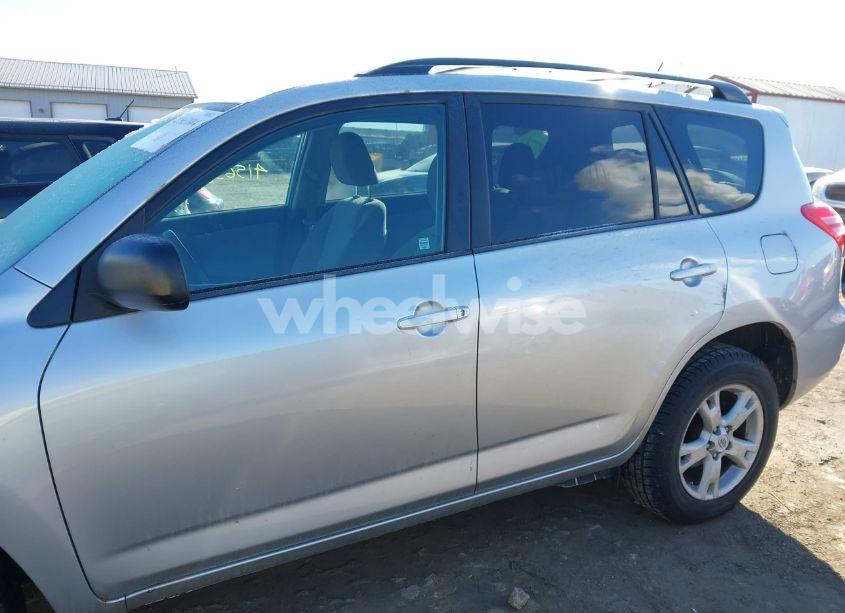 Photo 14 of 2012 Toyota Rav4 (VIN 2T3BF4DVXCW208472)