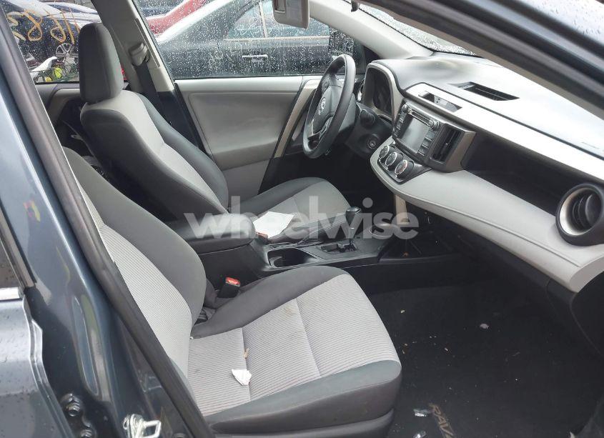 Photo 5 of 2013 Toyota Rav4 LE (VIN 2T3BFREV0DW037163)