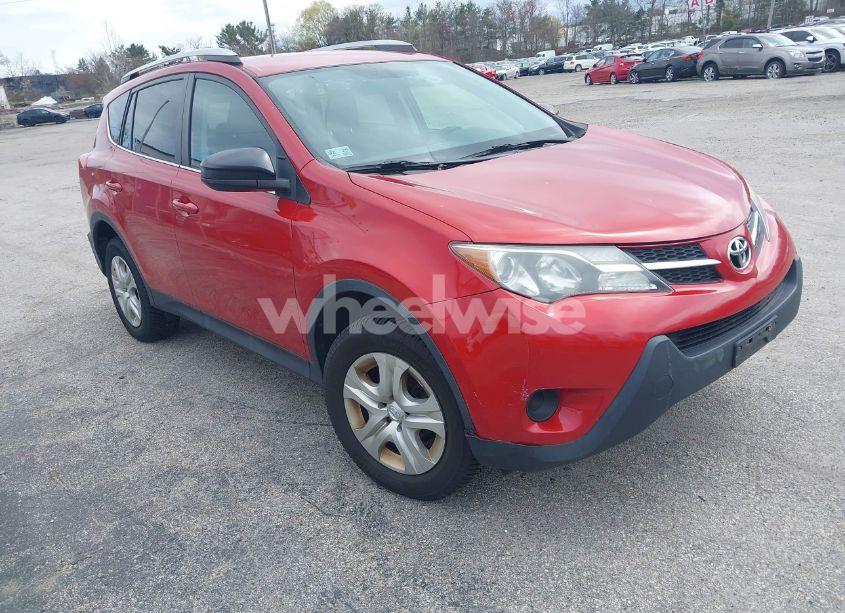 2015 Toyota Rav4 LE (VIN 2T3BFREV0FW249192) main photo