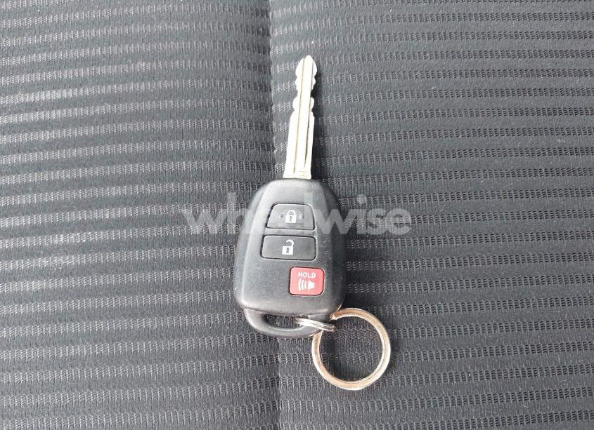 Photo 11 of 2015 Toyota Rav4 LE (VIN 2T3BFREV0FW249192)