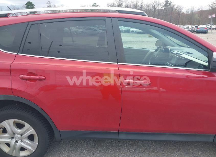 Photo 13 of 2015 Toyota Rav4 LE (VIN 2T3BFREV0FW249192)