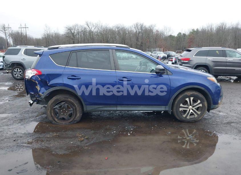 Photo 13 of 2015 Toyota Rav4 LE (VIN 2T3BFREV0FW323548)