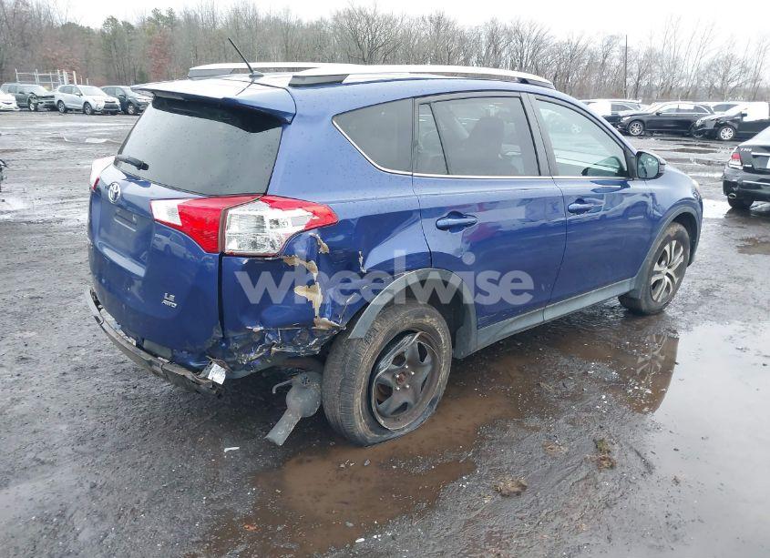 Photo 4 of 2015 Toyota Rav4 LE (VIN 2T3BFREV0FW323548)