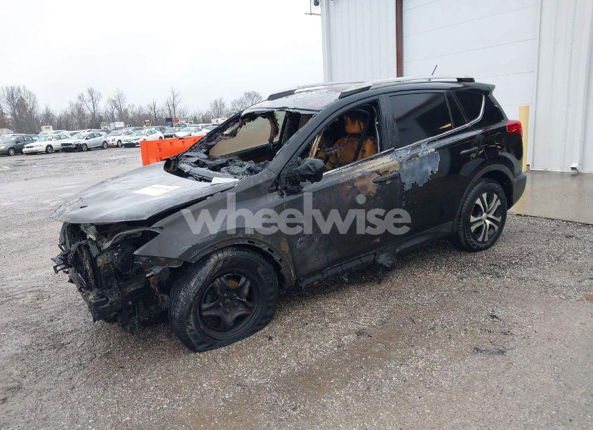 Photo 2 of 2015 Toyota Rav4 LE (VIN 2T3BFREV0FW346800)