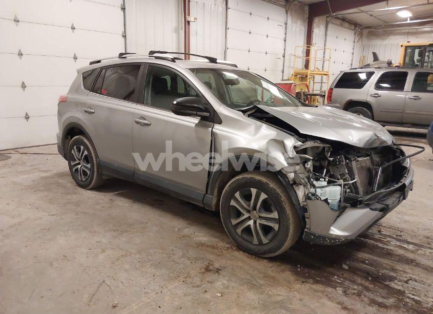 2016 Toyota Rav4 LE (VIN 2T3BFREV0GW420444) main photo