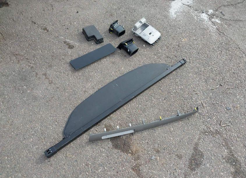 Photo 12 of 2016 Toyota Rav4 LE (VIN 2T3BFREV0GW430293)