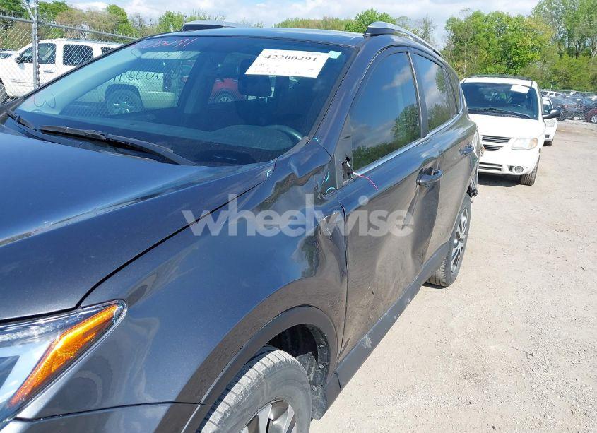 Photo 19 of 2016 Toyota Rav4 LE (VIN 2T3BFREV0GW477405)