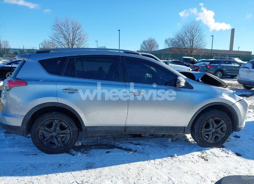Photo 13 of 2017 Toyota Rav4 LE (VIN 2T3BFREV0HW597822)