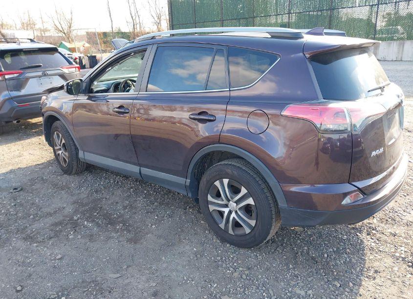Photo 3 of 2018 Toyota Rav4 LE (VIN 2T3BFREV0JW854614)
