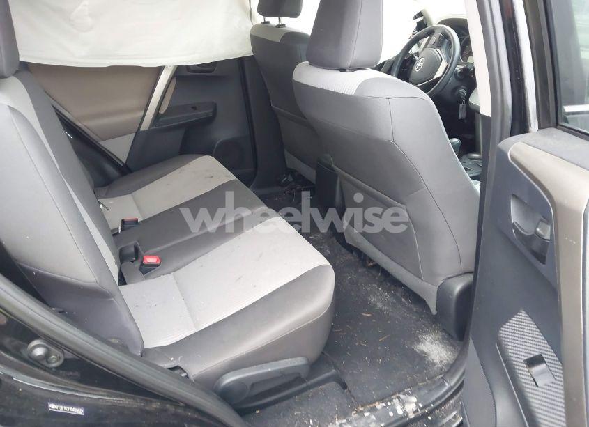 Photo 8 of 2013 Toyota Rav4 LE (VIN 2T3BFREV1DW024678)