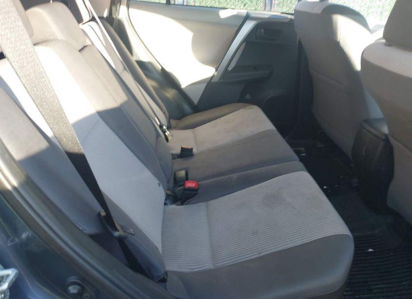 Photo 8 of 2013 Toyota Rav4 LE (VIN 2T3BFREV1DW032652)